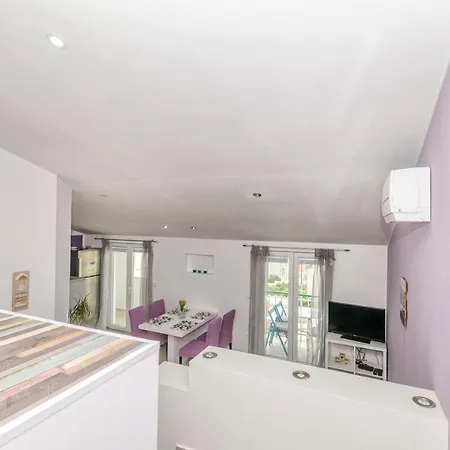 Darija Apartment Primošten